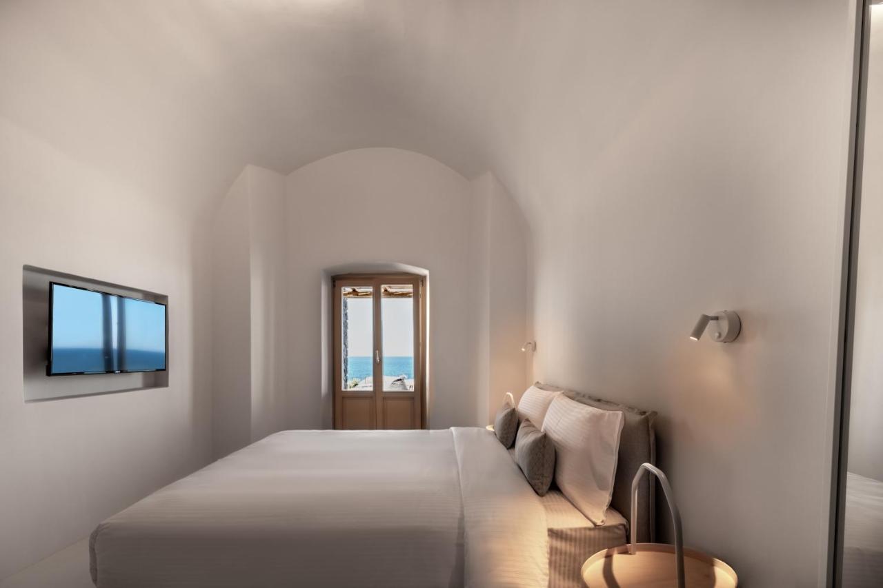 Colombos Beachfront Foinikiá Zewnętrze zdjęcie