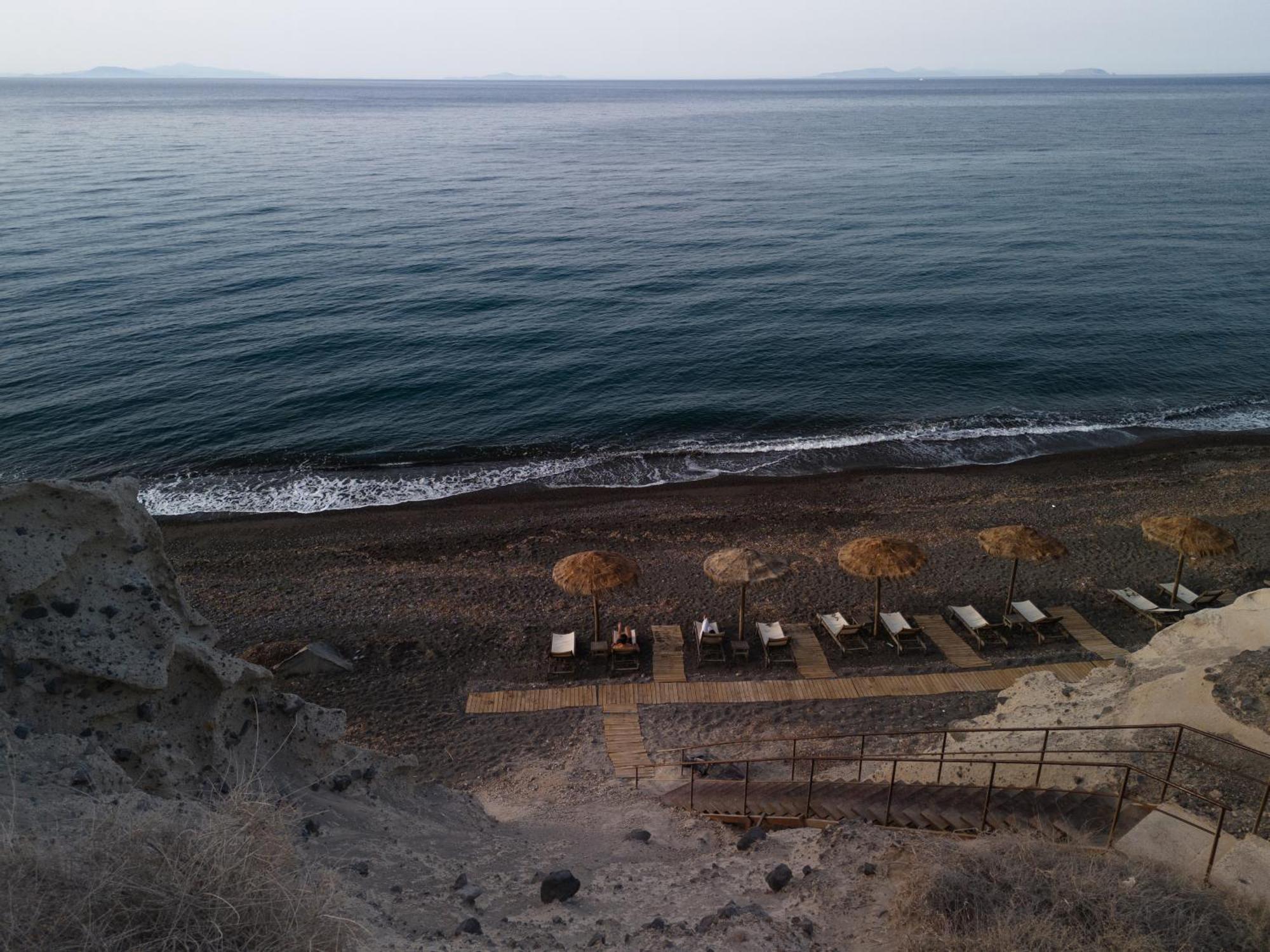 Colombos Beachfront Foinikiá Zewnętrze zdjęcie